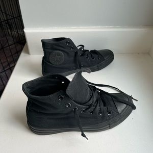 all black converse
